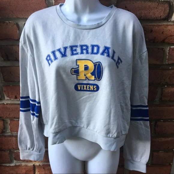 Riverdale Tops Riverdale Vixens Cropped Sweatshirt Varsity Xl